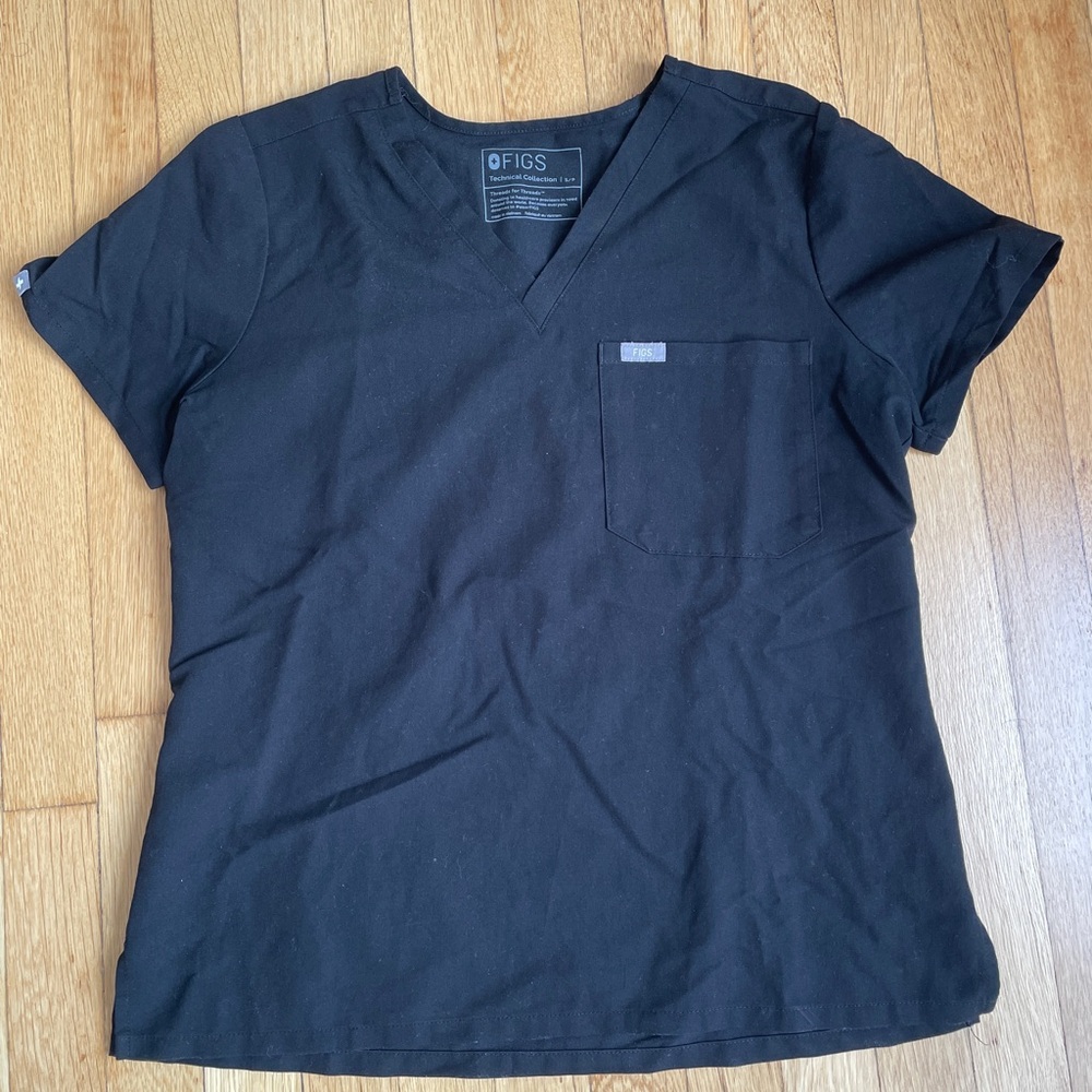 FIGS Black V-Neck Scrub Top